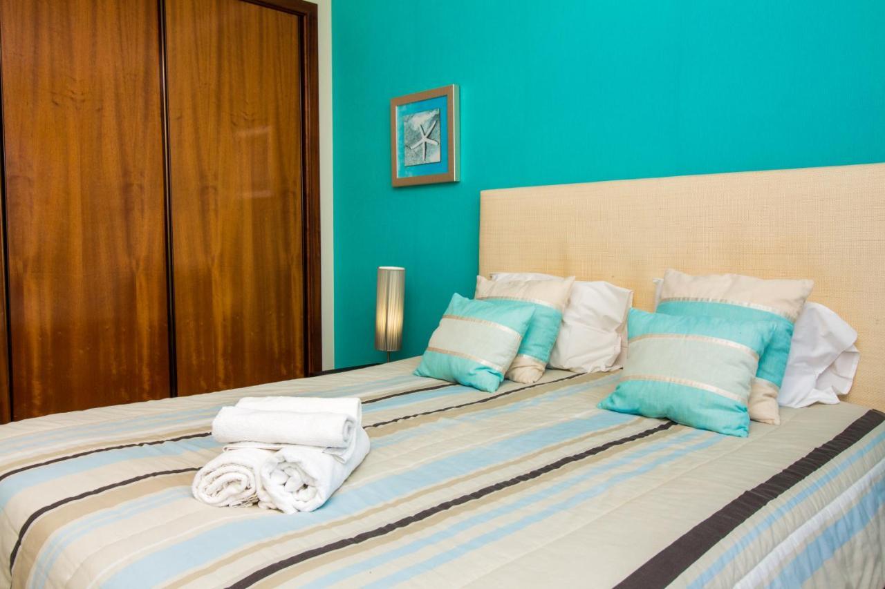 Family Apartment - Pool And Garden & Playground & Beach & Albufeira Bagian luar foto